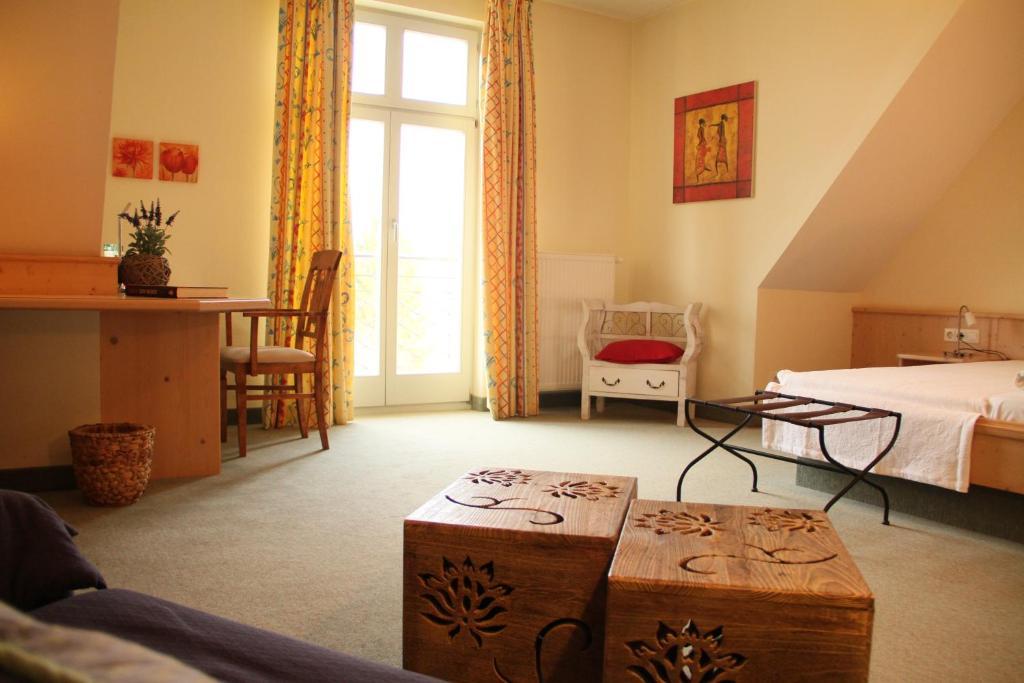 Landgasthof Gut Deutenhof Hotell Bad Abbach Rom bilde